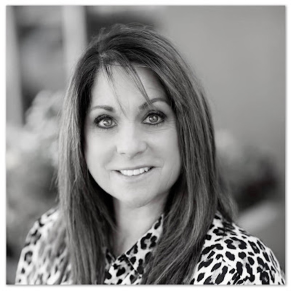 Meet your Posher, Kim - Picture 1 of 1